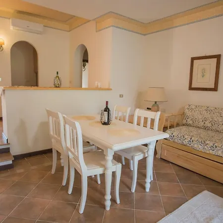 Apartman Il Giardino Degli Oleandri Bilo 4 - Happy *